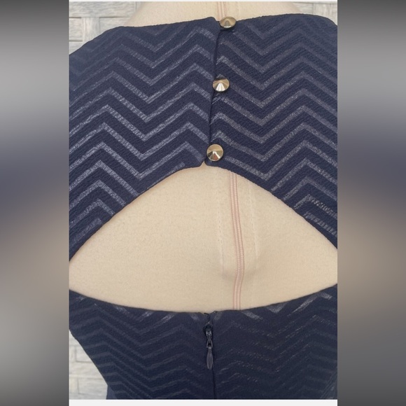 Guess Blue Cocktail Dress Sleeveless - Picture 8 of 9